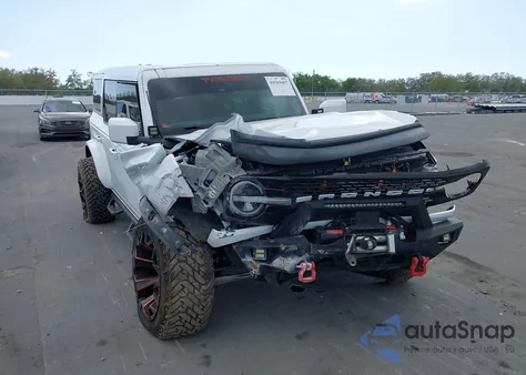 2022 Ford Bronco Outer Banks из США, поврежденный, VIN 1FMDE5BHXNLA80766